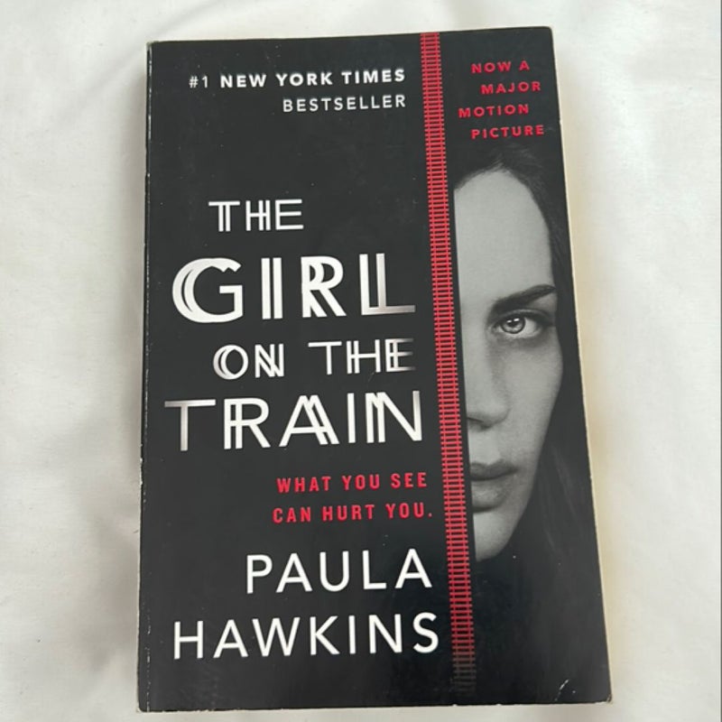 The Girl on the Train (Movie Tie-In)