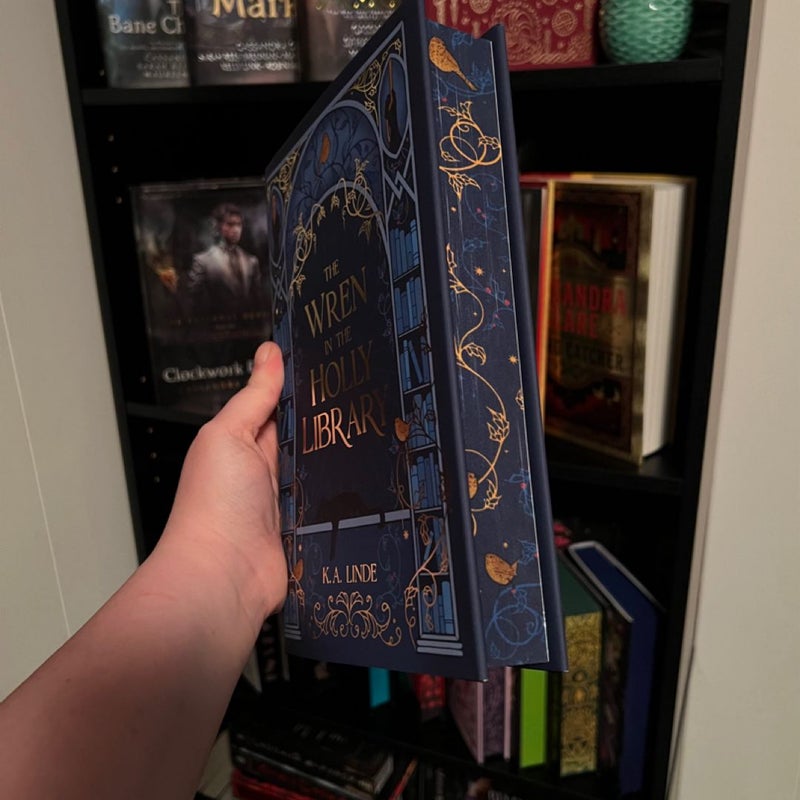 The Wren in the Holly Library FairyLoot