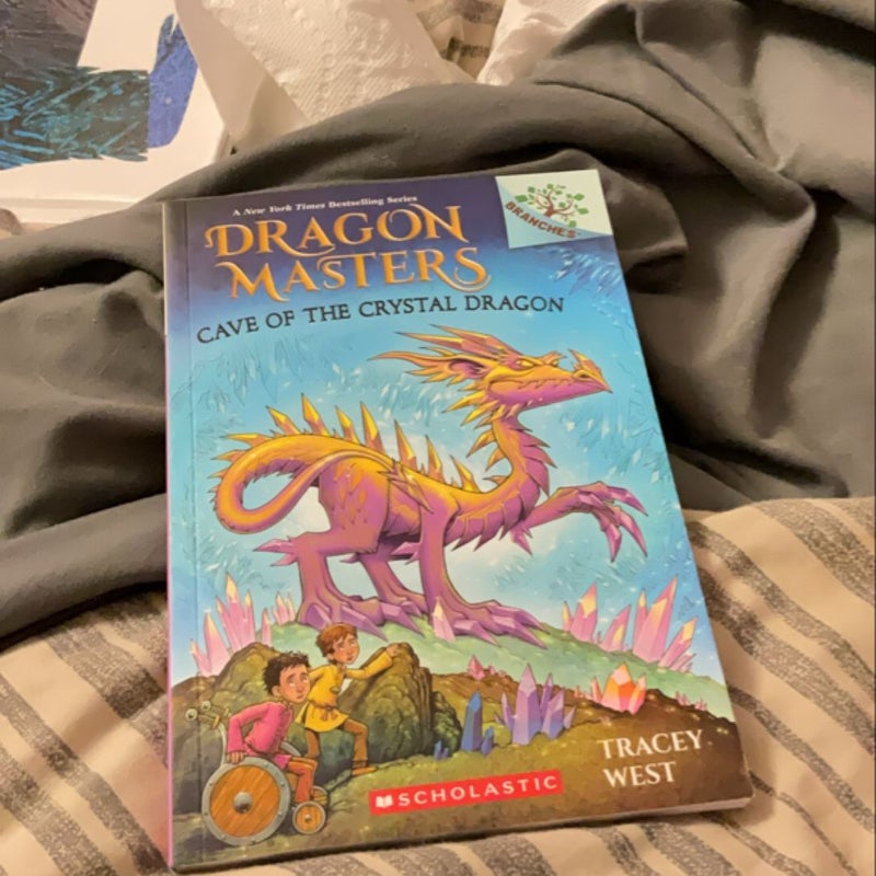 Cave of the Crystal Dragon: a Branches Book (Dragon Masters #26)