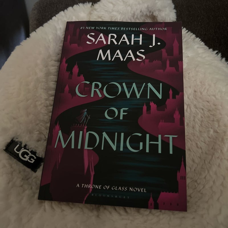 Crown of Midnight