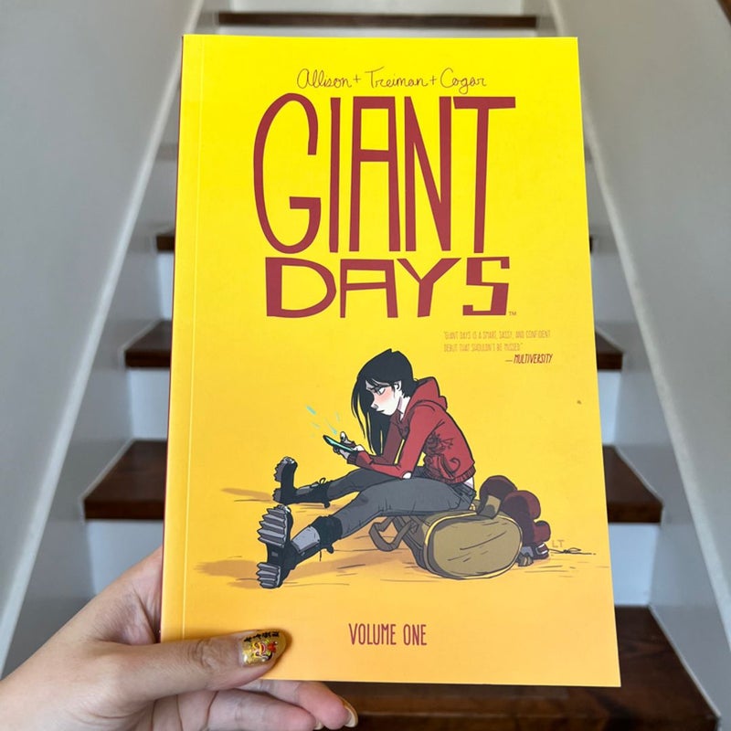 Giant Days Vol. 1