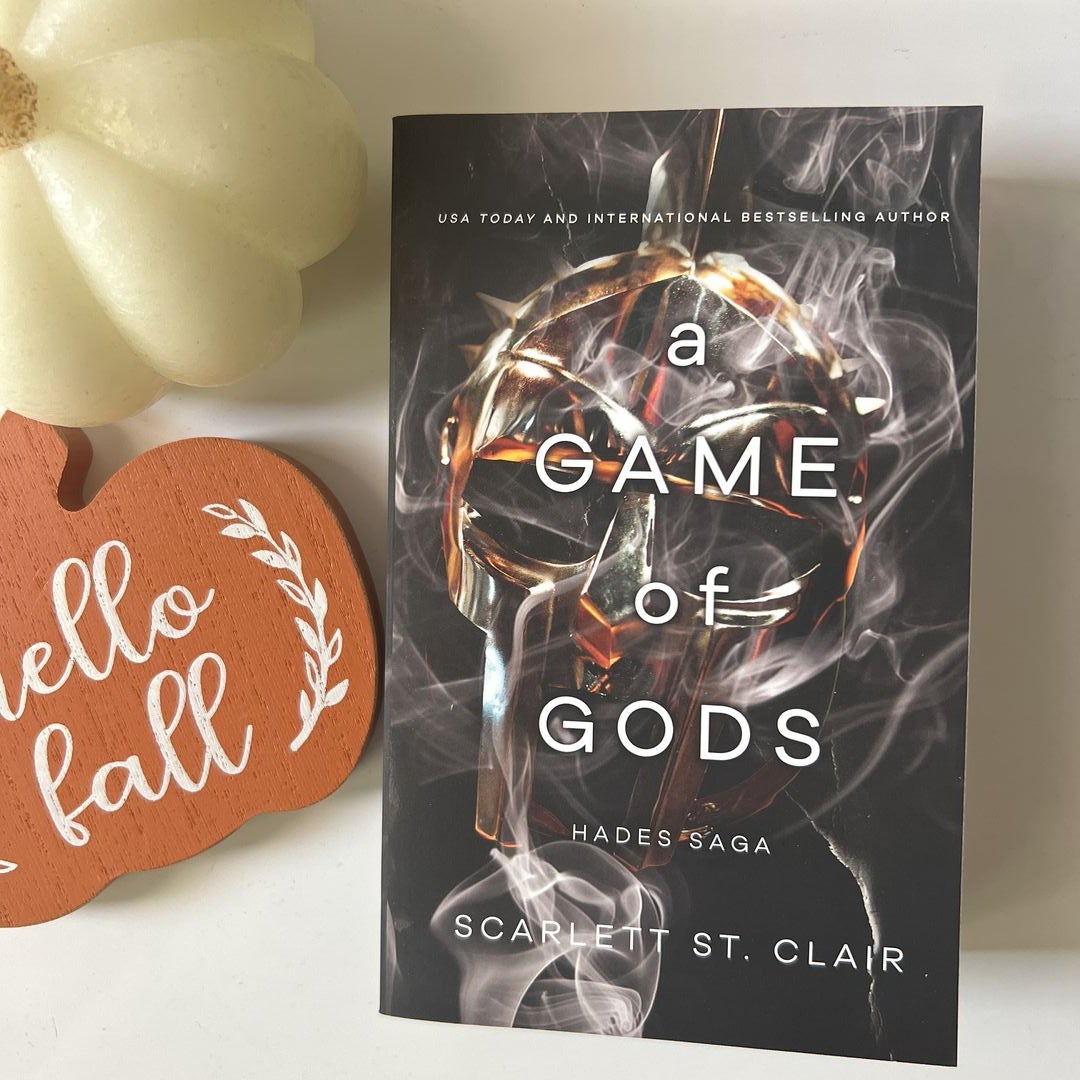 A Game of Gods (Hades x Persephone Saga, 6): 9781728259680: St. Clair,  Scarlett: Books 