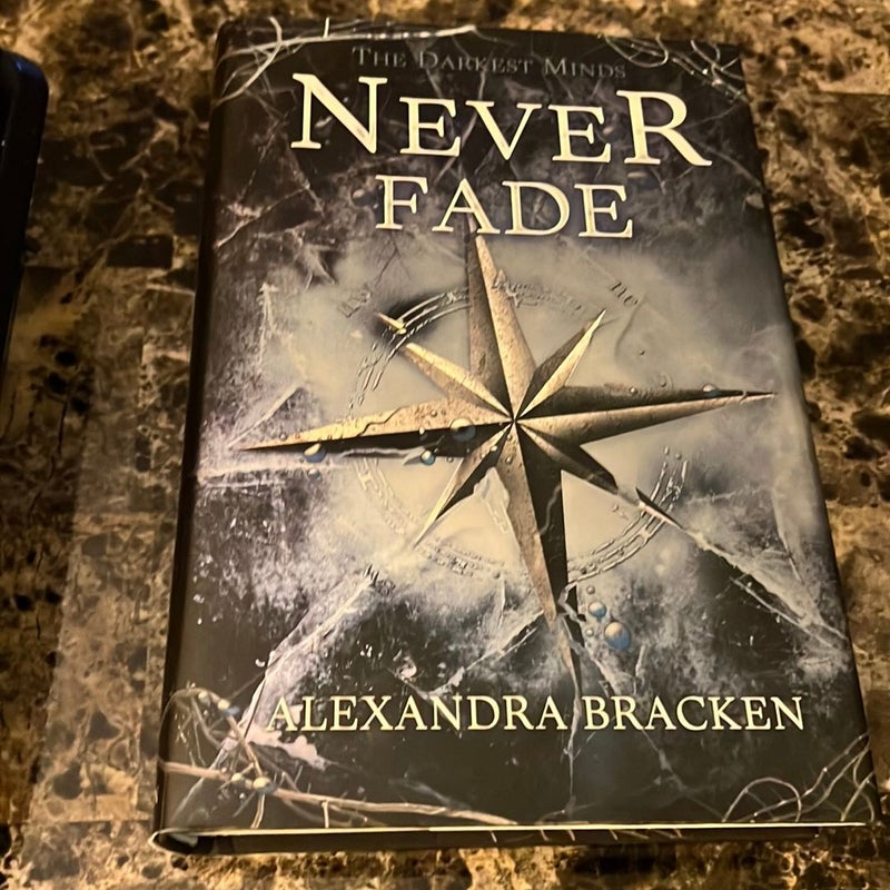 The Darkest Minds Never Fade