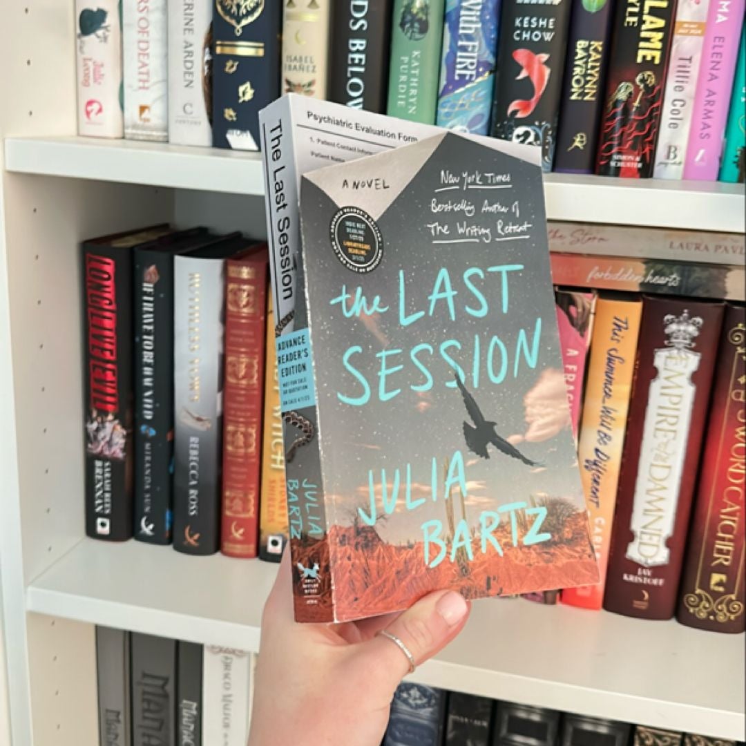 The Last Session by Julia Bartz, Paperback Pangobooks