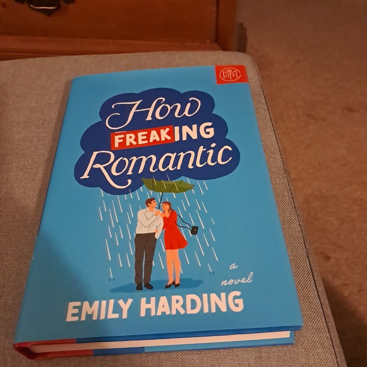 How Freaking Romantic by Emily Harding, Hardcover | Pangobooks