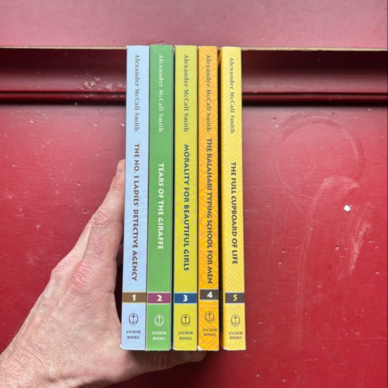 5 Books: The No. 1 Ladies' Detective  Agency Series 