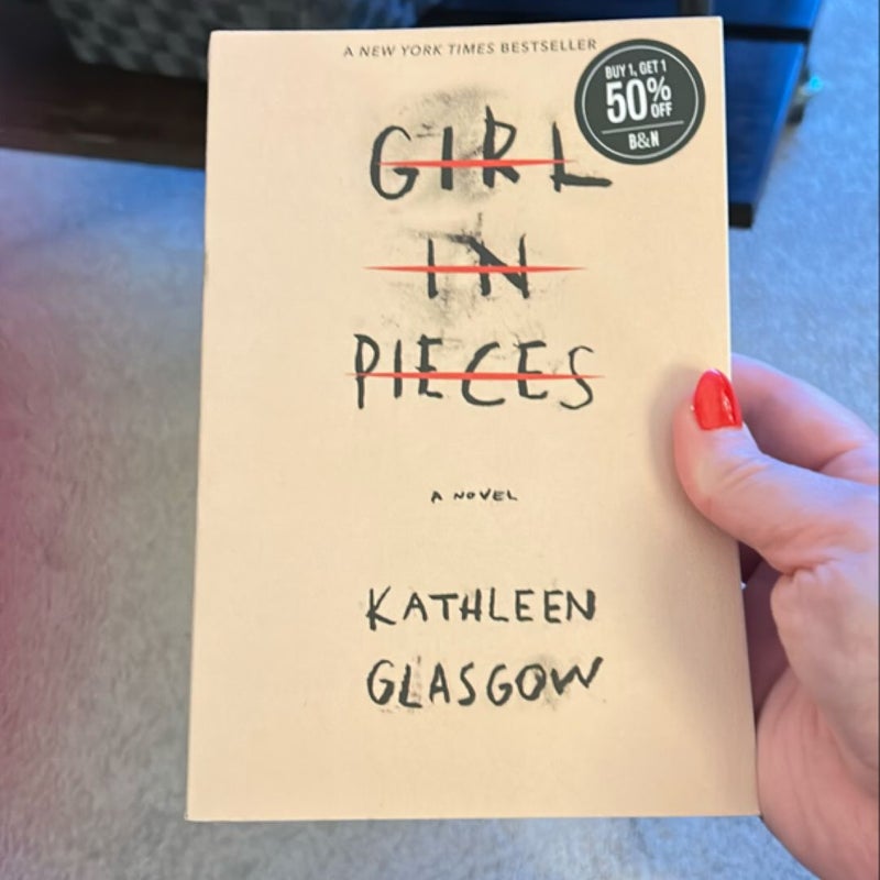 Girl in Pieces