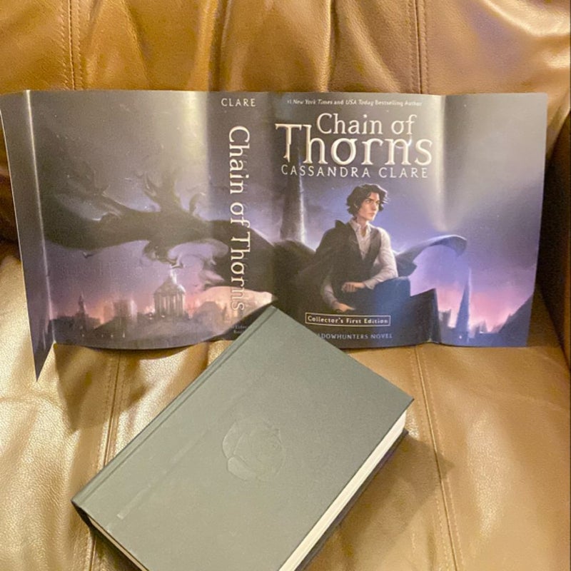 Chain of Thorns - Collector’s First Edition 