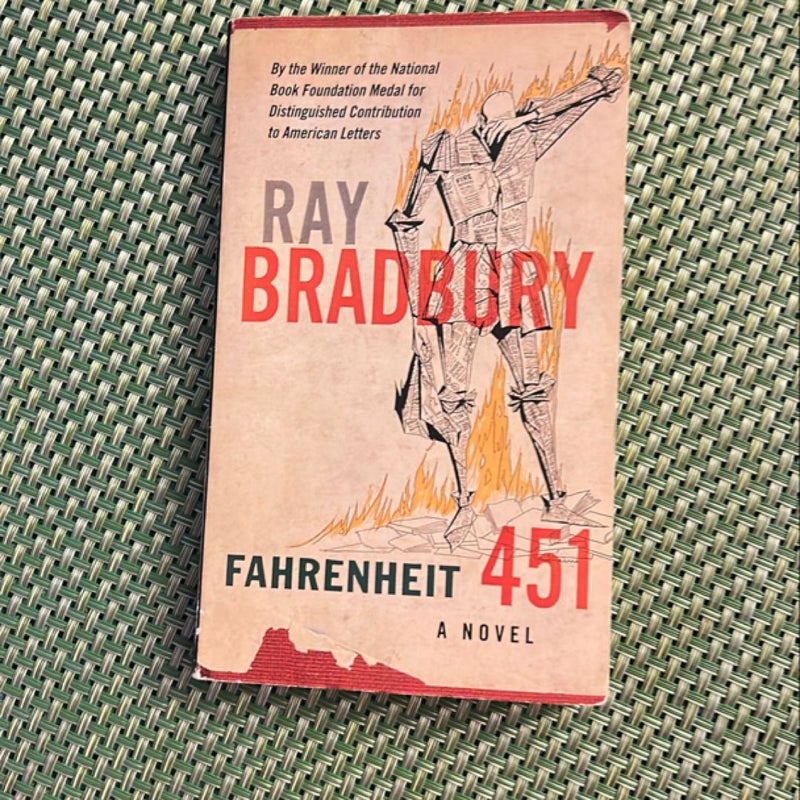 Fahrenheit 451
