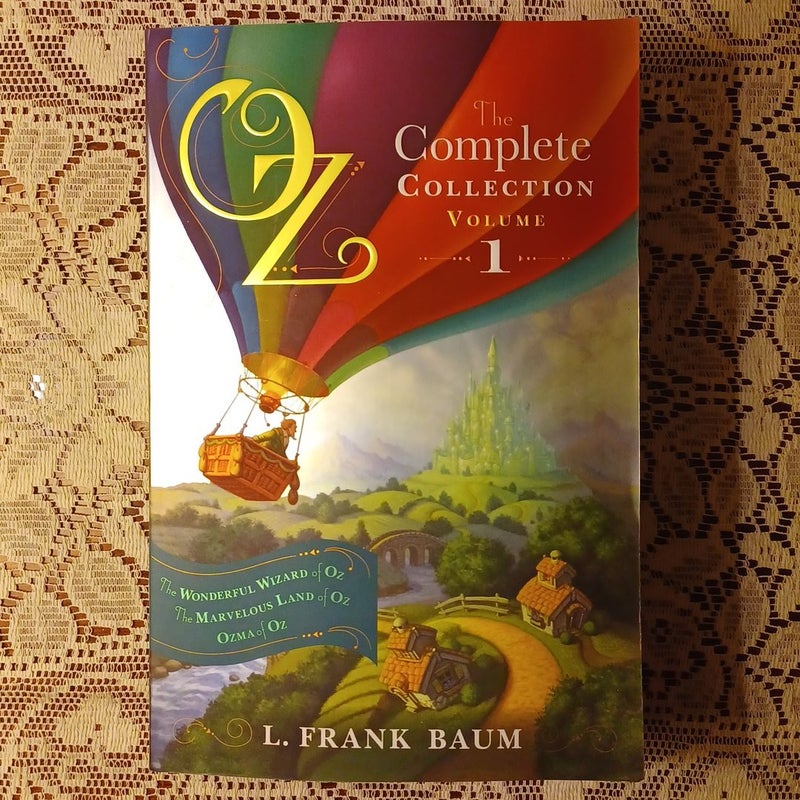 Oz, the Complete Collection, Volume 1