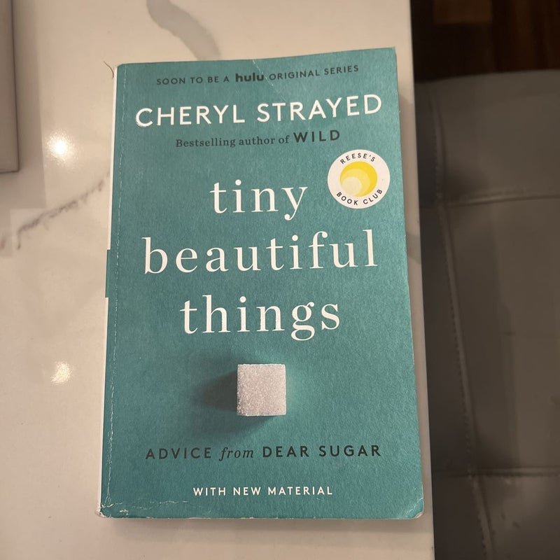 Tiny Beautiful Things (10th Anniversary Edition)