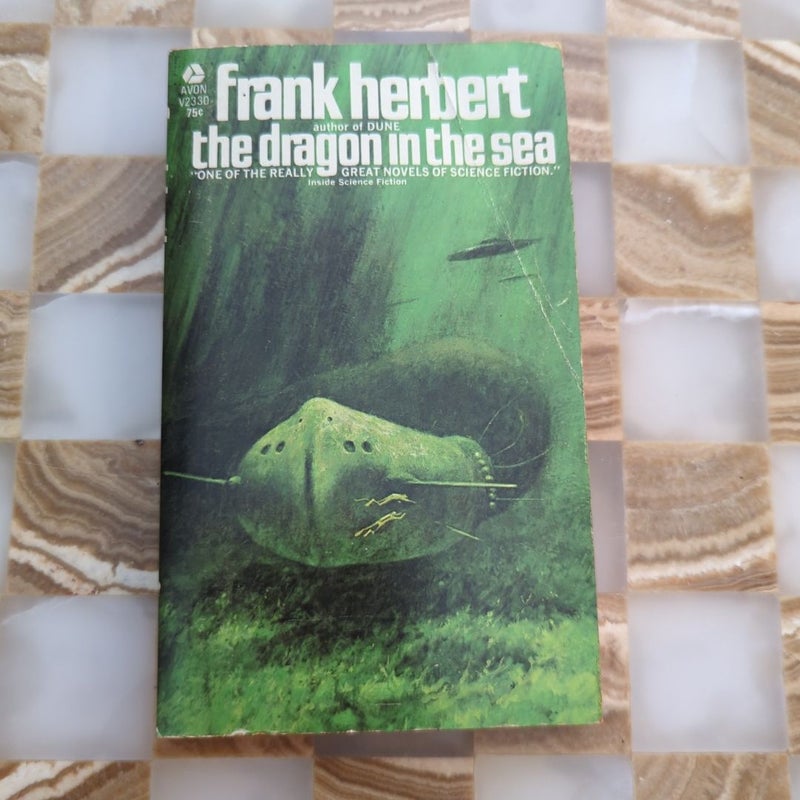 the dragon in the sea