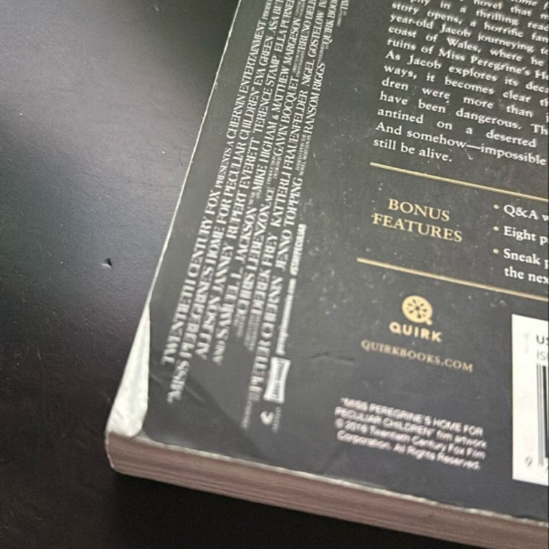 Miss Peregrine's Home for Peculiar Children (Movie Tie-In Edition)