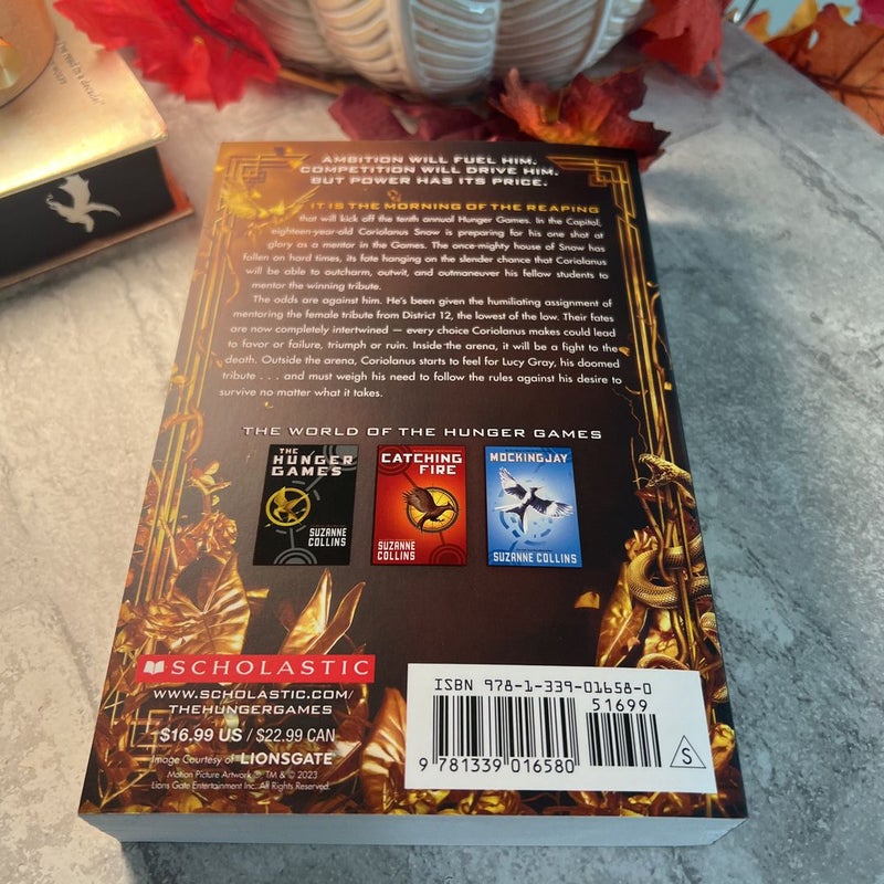 The Hunger Games Movie Tie-in Edition Paperback Book Suzanne Collins  Scholastic