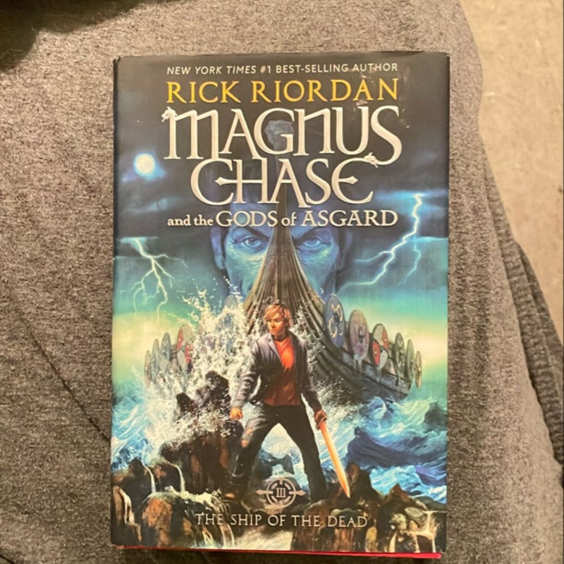 Magnus Chase and the Gods of Asgard, Book 3 the Ship of the Dead (Magnus Chase and the Gods of Asgard, Book 3)