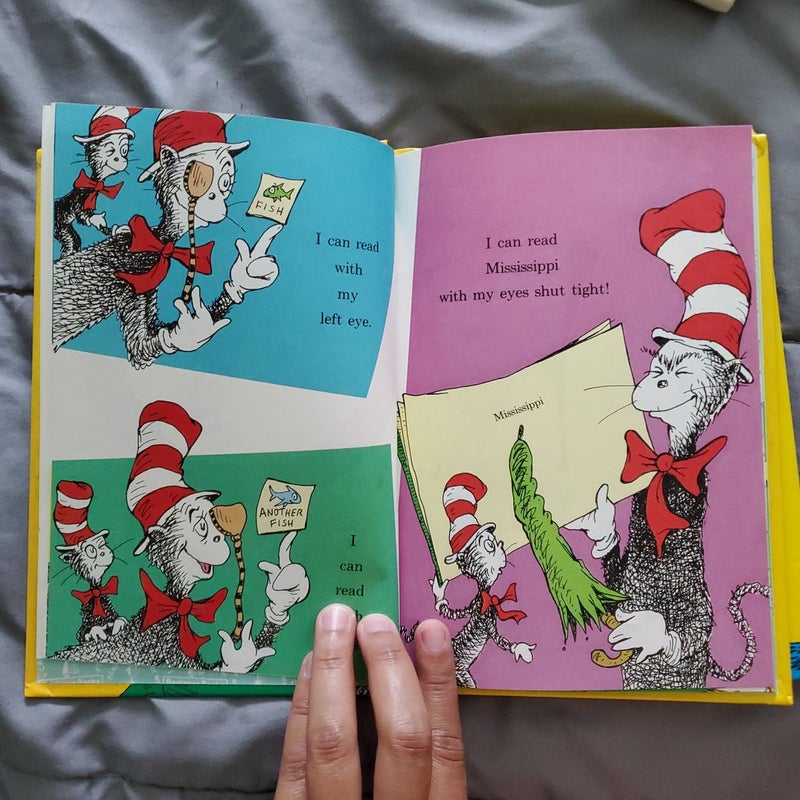 Dr. Seuss book bundle! 