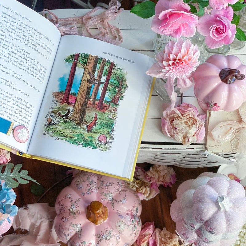 The Complete Tales of Winnie the Pooh 
