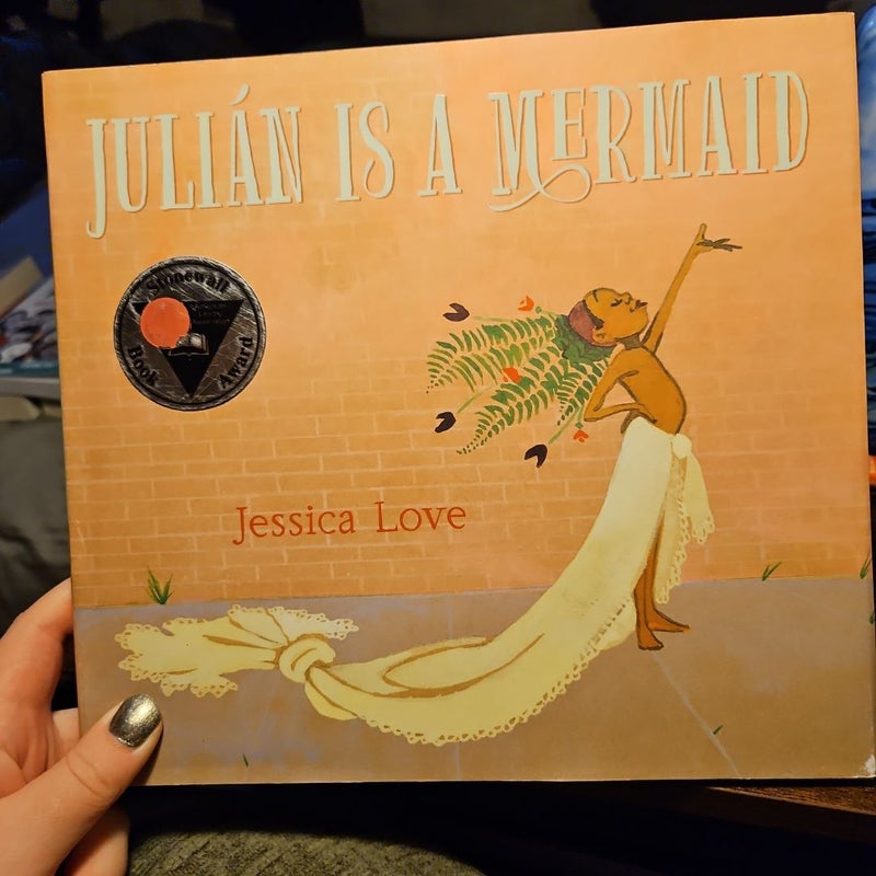 Julián Is a Mermaid