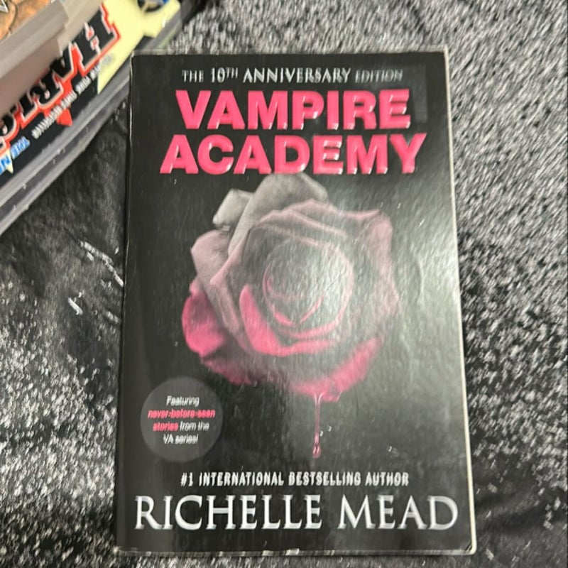 Vampire Academy 10th Anniversary Edition