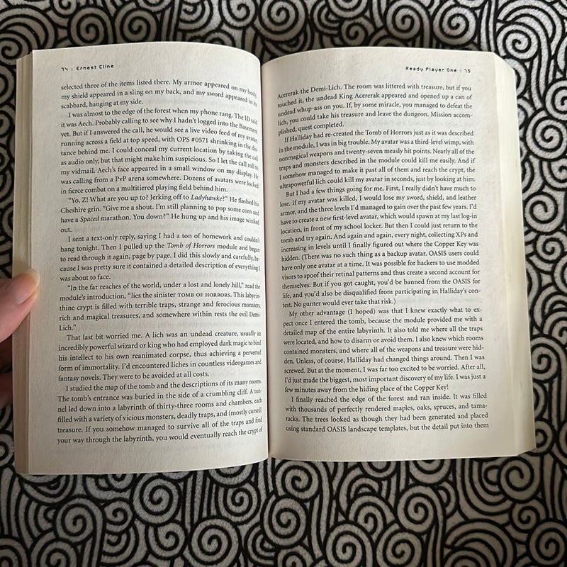 FIRST PAPERBACK EDITION Ready Player One