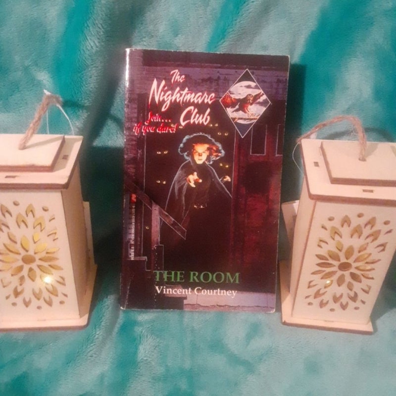The Nightmare Club 5 The Room By Vincent Courtney Paperback YA Horror =)
