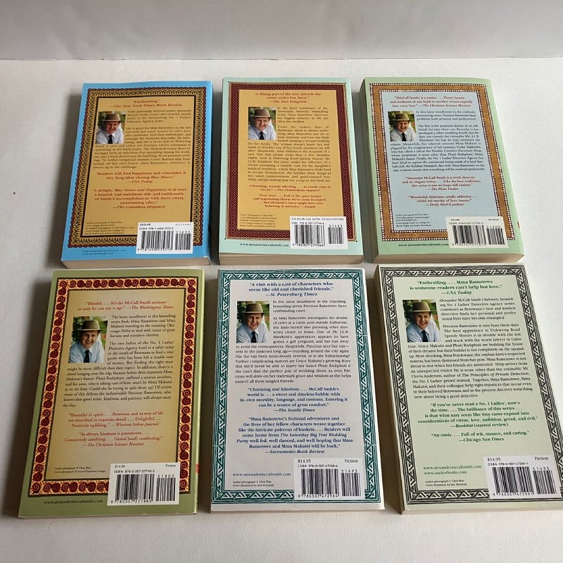 Lot of 15: The No. 1 Ladies Detective Agency - To the Land of Long Lost Friends 