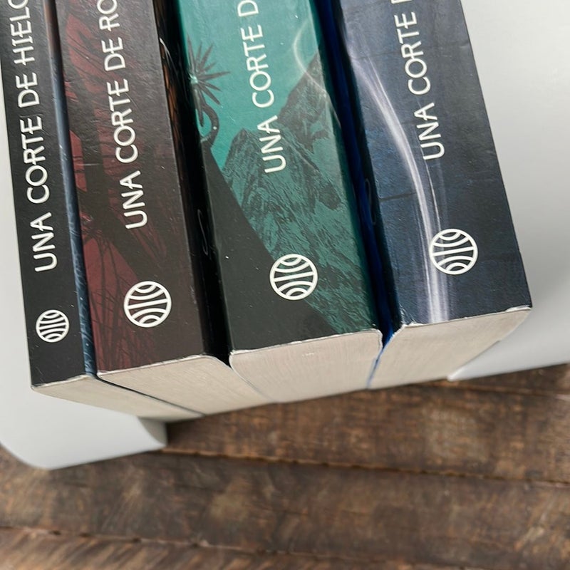 Rare Spanish complete set of ACOTAR - Out Of Print Covers