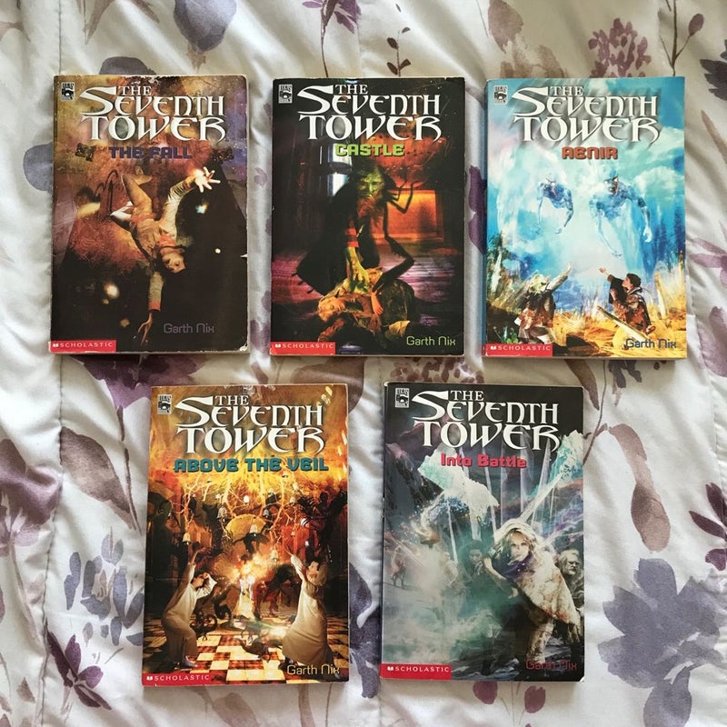 The Seventh Tower 5-Book Collection (The Fall, Castle, Arnie, Above the Veil, & Into Battle)