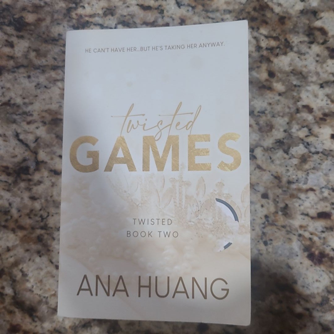  Twisted Games (Twisted, 2): 9781728274874: Huang, Ana