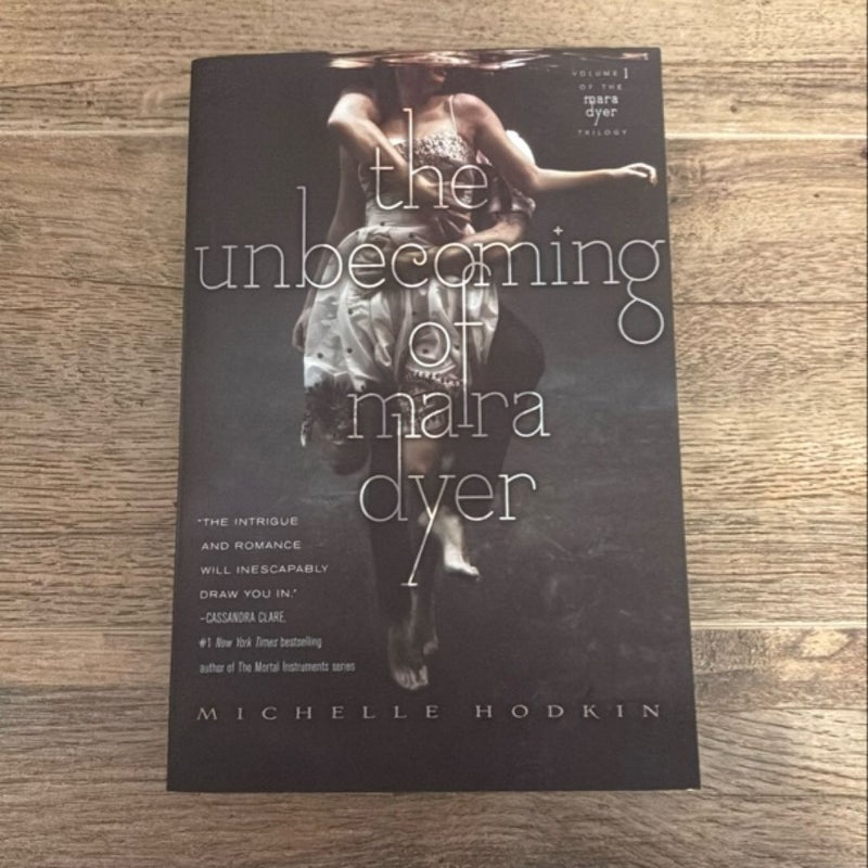 The Unbecoming of Mara Dyer