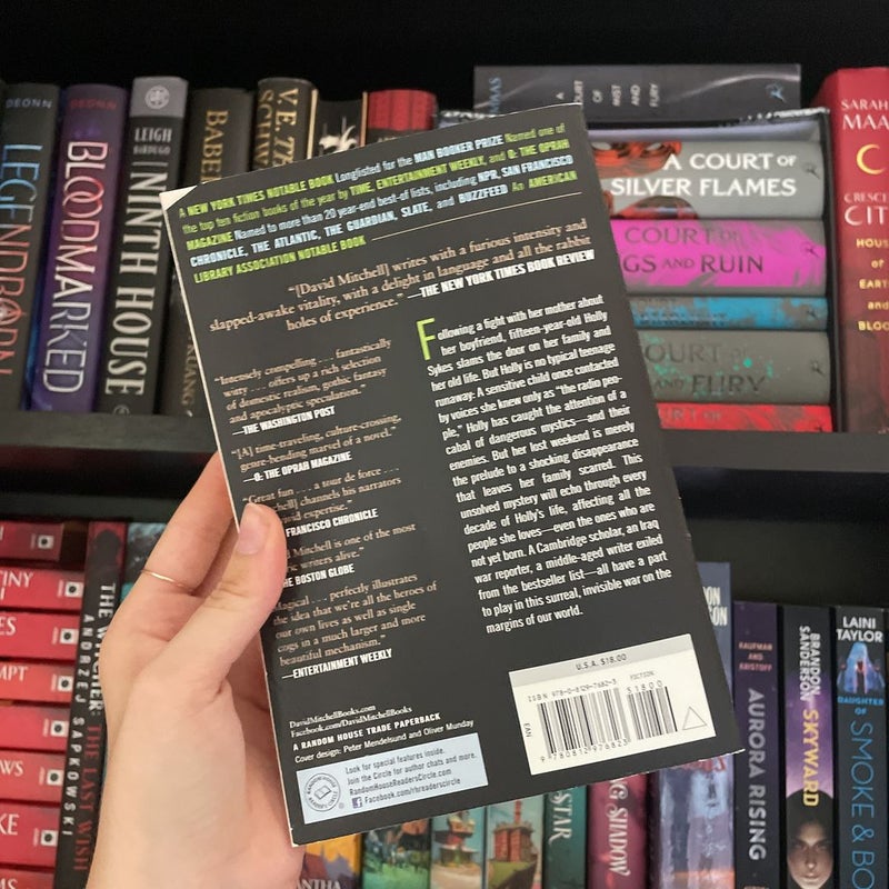 The Bone Clocks by David Mitchell, Paperback Pangobooks