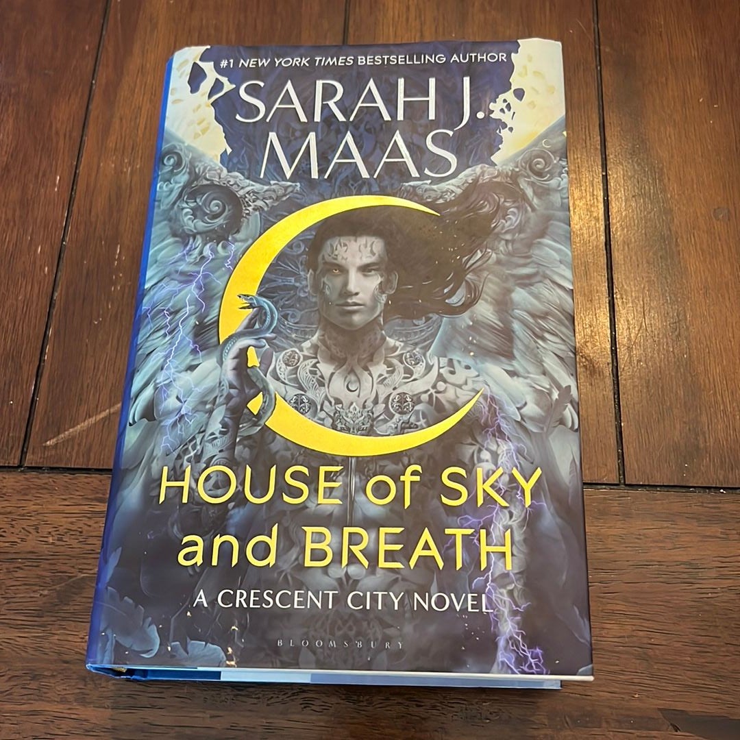 House of Sky and Breath by Sarah J. Maas, Hardcover | Pangobooks