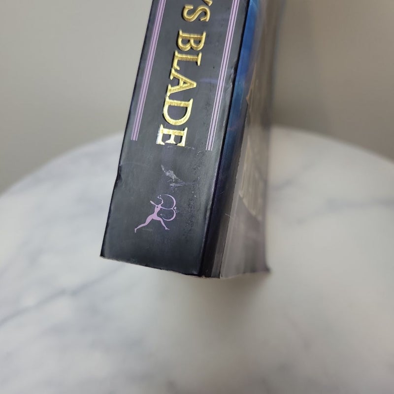 The Assassin's Blade | OOP Paperback