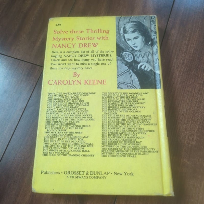 Nancy Drew 17: Mystery of the Brass-Bound Trunk