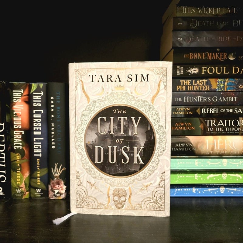 City of Dusk *Fairyloot*