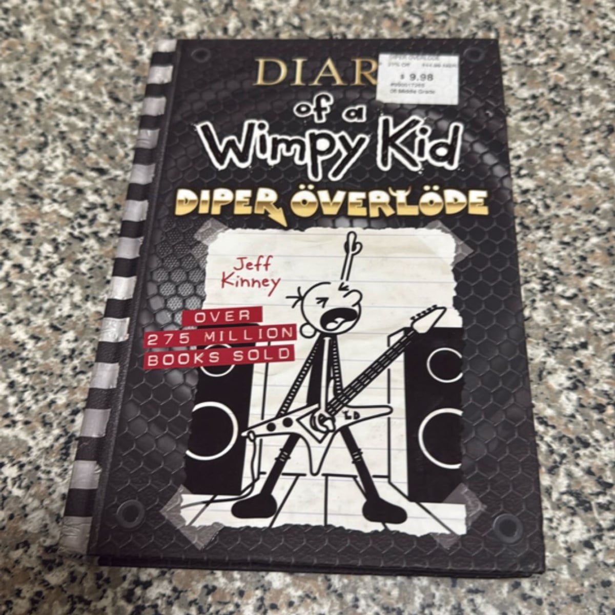 Diper Överlöde (Diary of a Wimpy Kid, Book 17) by Jeff Kinney