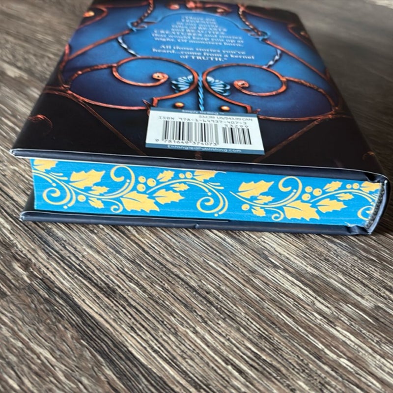 The Wren in the Holly Library (Deluxe Limited Edition)