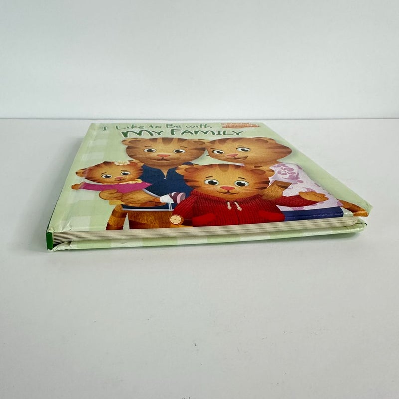 Daniel Tiger's Neighborhood I Like to Be with My Family