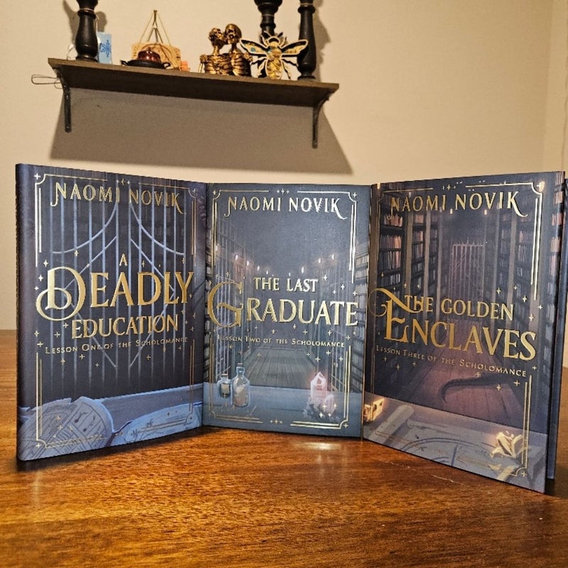 *SIGNED* Fairyloot Exclusives The Scholomance Trilogy