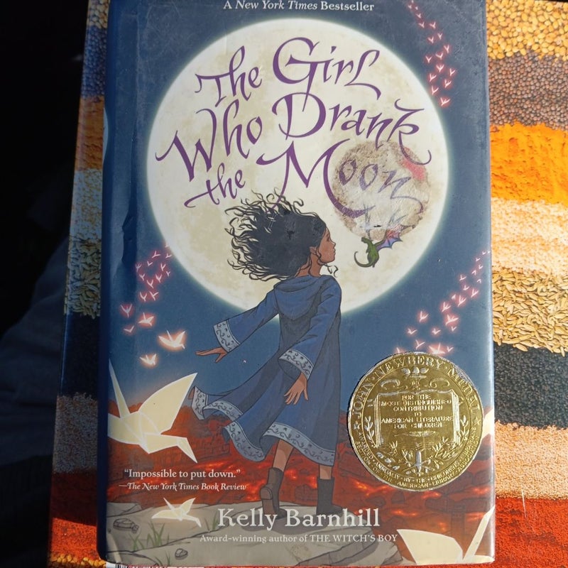 The Girl Who Drank the Moon (Winner of the 2017 Newbery Medal)