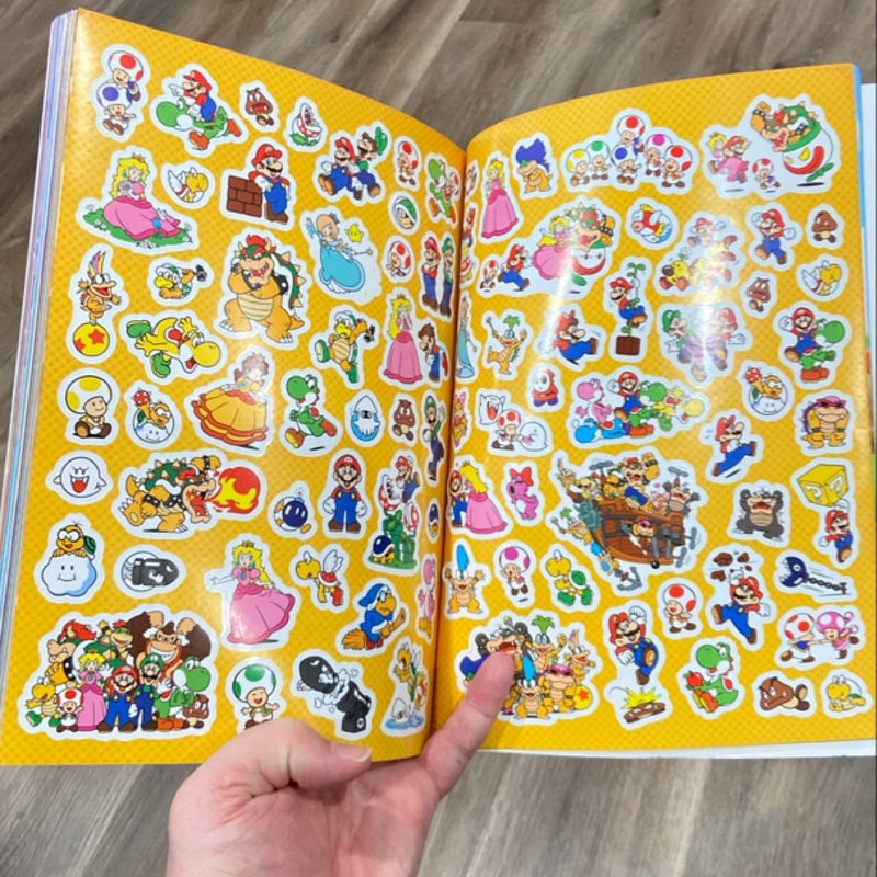 Super Mario Official Sticker Book (Nintendo®)