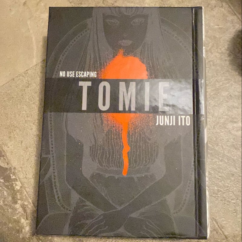 Tomie: Complete Deluxe Edition