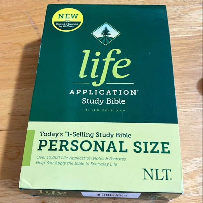 NLT Life Application Study Bible, Third Edition, Personal Size (Softcover)