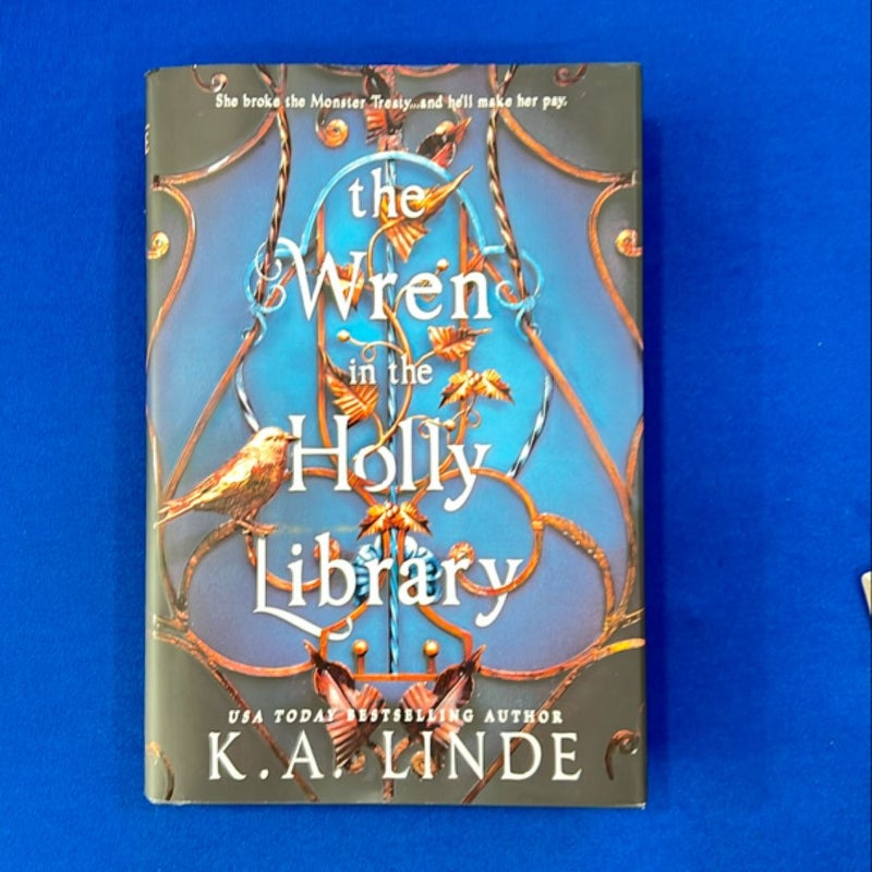 The Wren in the Holly Library (Deluxe Limited Edition)