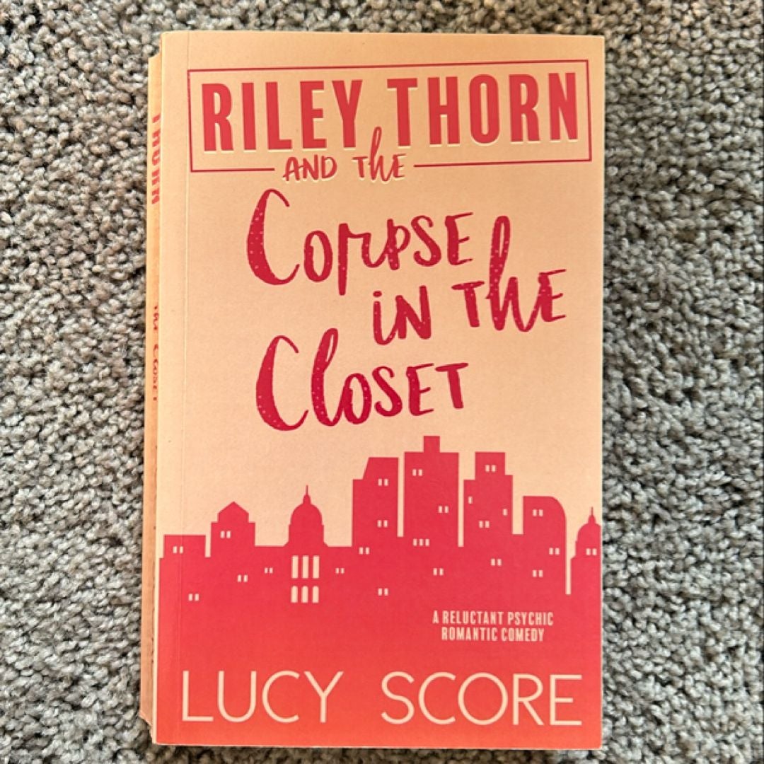 Riley Thorn and the Corpse in the Closet