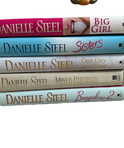 5 books of Danielle Steel 