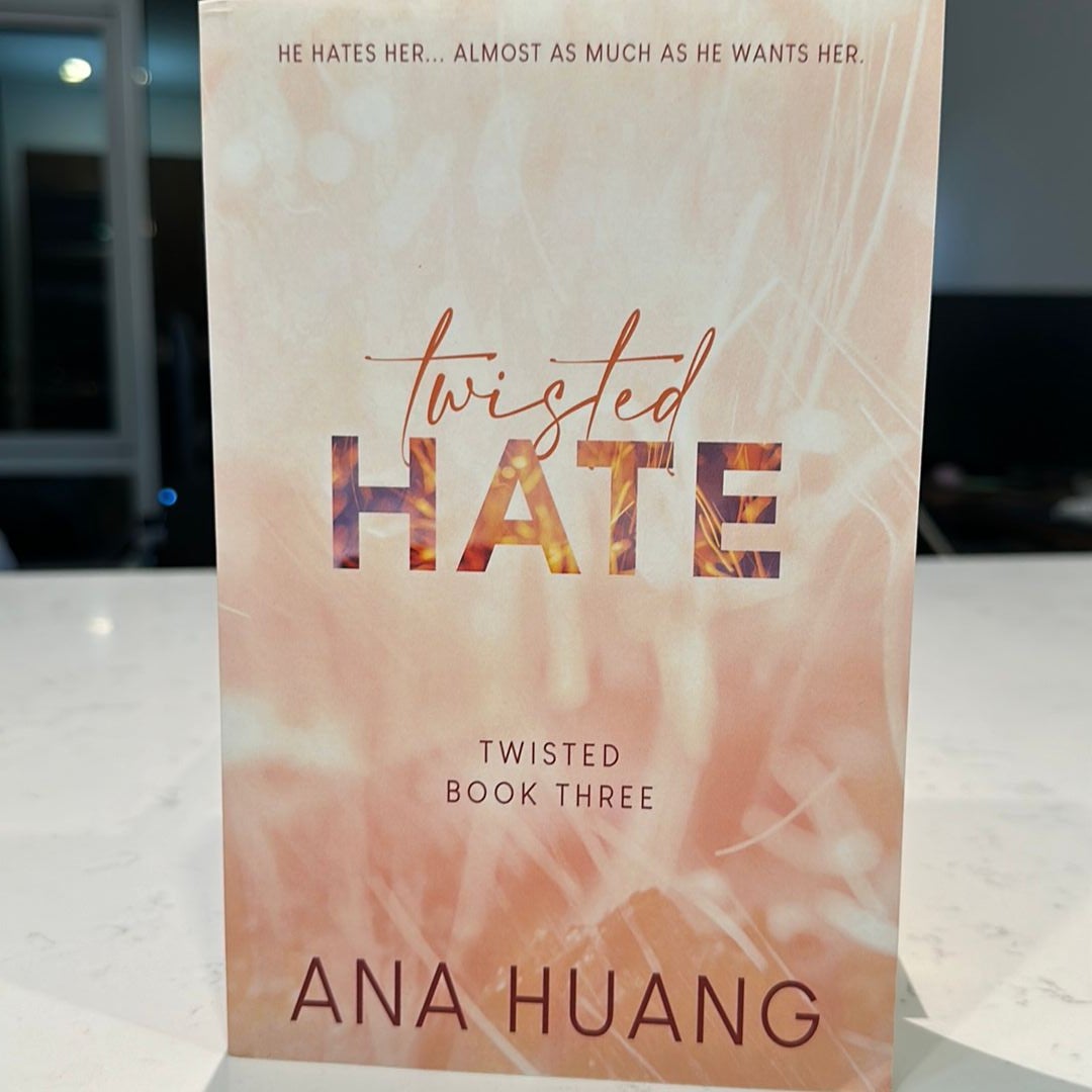Twisted Hate - Special Edition: Huang, Ana: 9781735056692