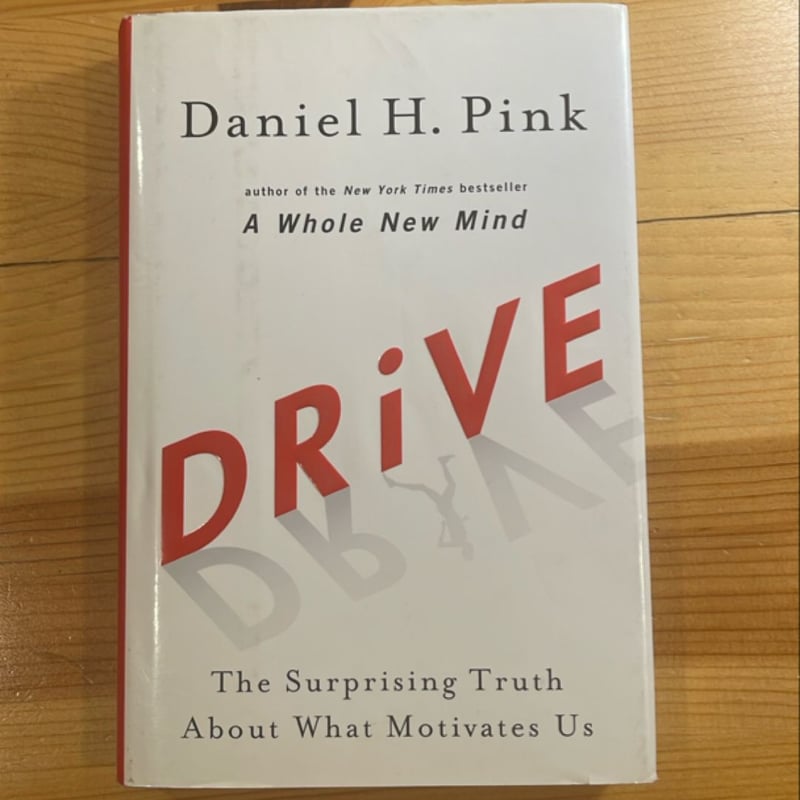 Drive by Daniel H. Pink, Hardcover | Pangobooks