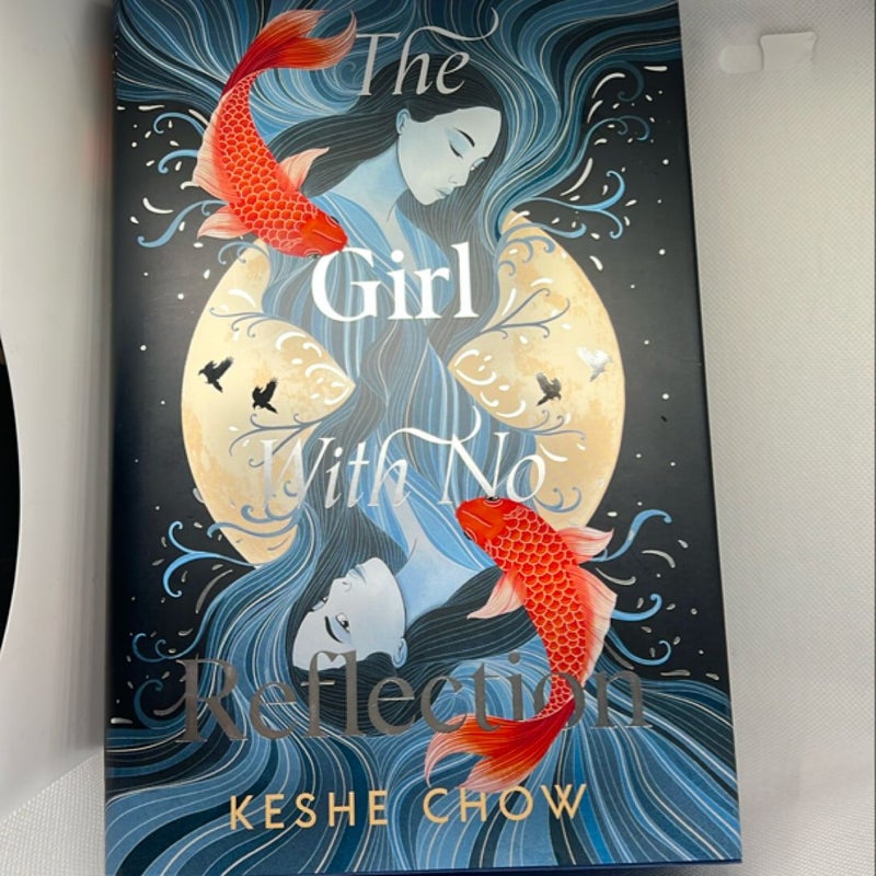 The girl with No Reflection 