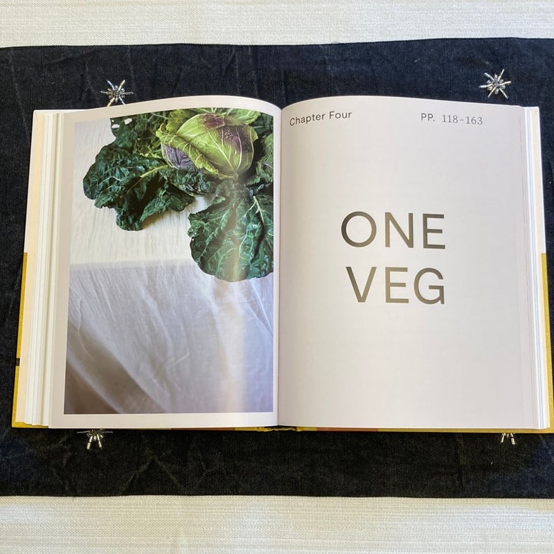 One: Pot, Pan, Planet by Anna Jones: 9780593320327